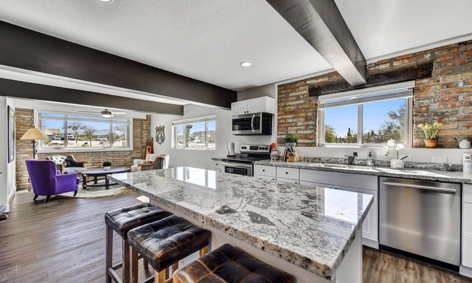 Desert View Village Maison | MOHvr6 Garden Casa On over 1 Acre