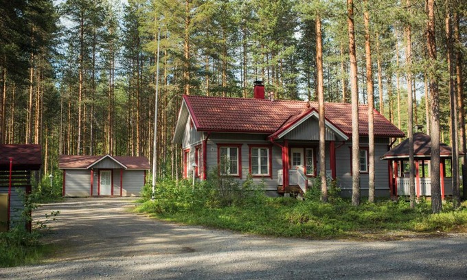 Ahtari Maison | Moksula