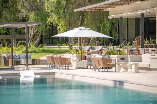 Tsumeb Cabine | Mokuti Etosha