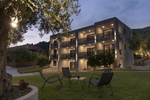 Mola Kalyva Appartement | MOLA PAPAYA STUDIOS