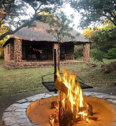 Vaalwater Cabine | Moletani Game Ranch