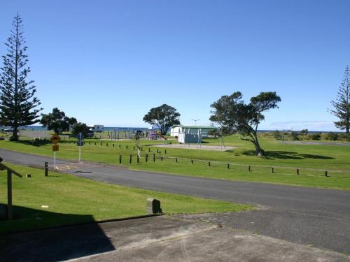 Waihi Beach Maison | Mollies Place - Waihi Beach Holiday Unit