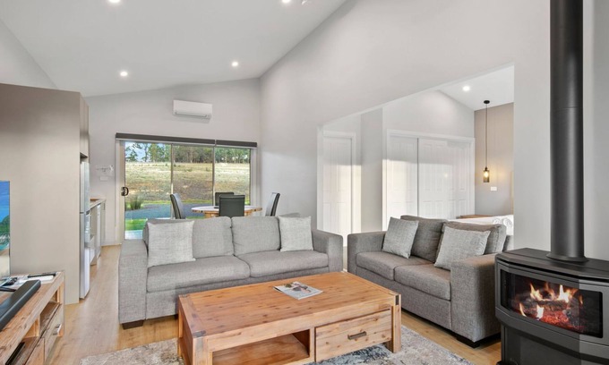 Lovedale Appartement | Molly Morgan Vineyard Villa Shiraz. Couples Retreat in the Hunter