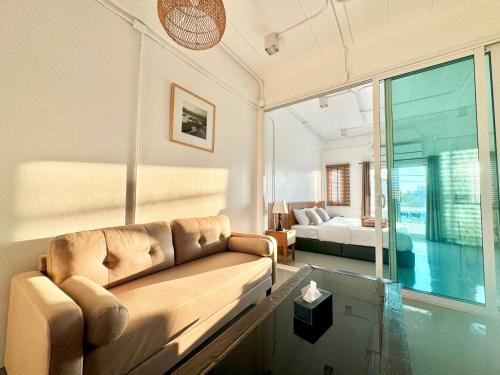 Khon Kaen Hôtel | Momento Hotel and Cafe