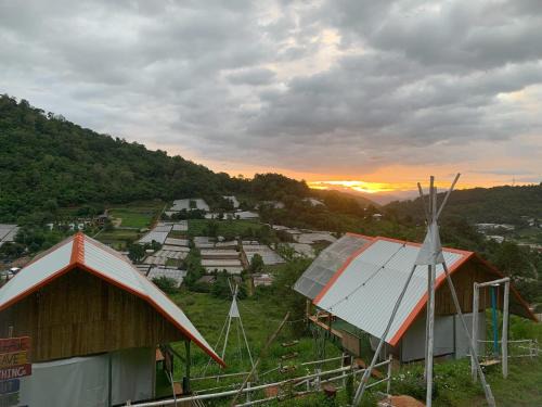 Pong Yaeng Station Balnéaire | Mon phuree Glamping