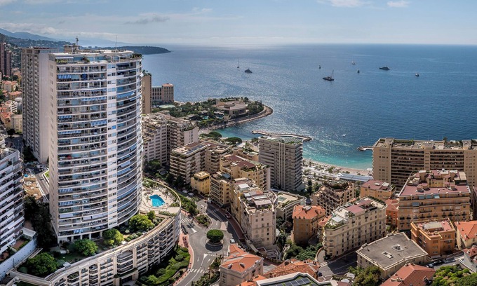 La Rousse Appartement | Monaco Seaview with pool and gym