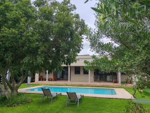 Mahikeng Lit Et Petit-Déjeuner | Monakaladi Gardens Function Venue and Homestead