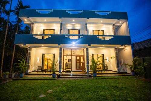 Talpe Hôtel | Monarcho Villa
