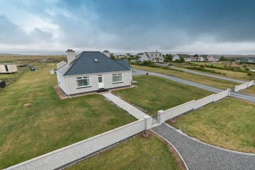 Barvas Maison | Monard Villa