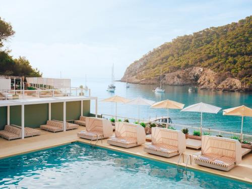 Cala Llonga Hôtel | Mondrian Ibiza