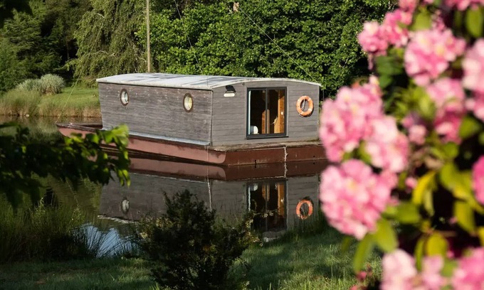 Chamberet Maison | Toue cabanée accostée 5 personnes