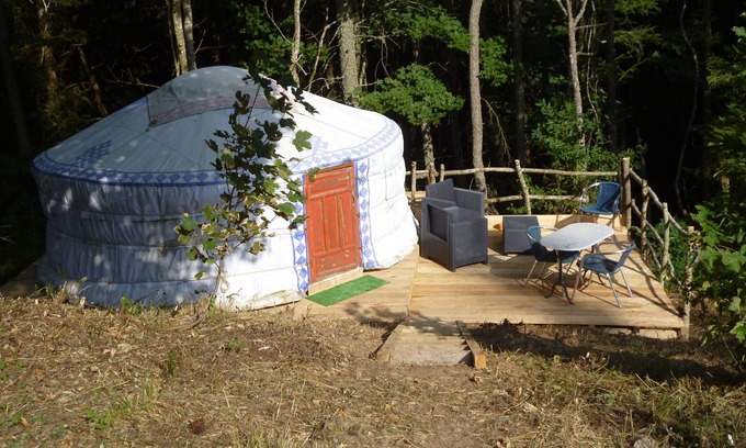 Saint-Bonnet-le-Froid Maison | YOURTE MONGOLE ENTRE ARDÈCHE ET HAUTE-LOIRE
