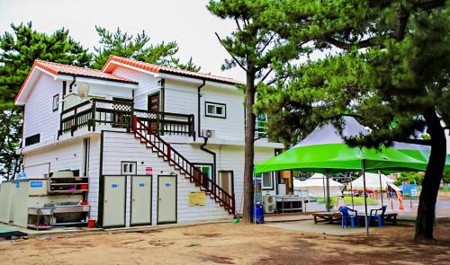 Pan-mal Maison | Mongsanpohaebyeon Pension