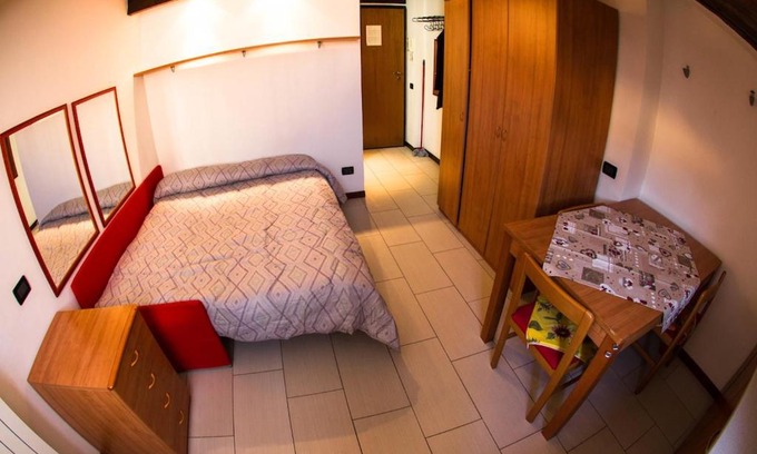 San Salvario Appartement | mono Rosso