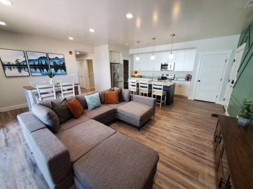 Richfield Appartement | Monroe Mountain Suite - Castle Rock Condos