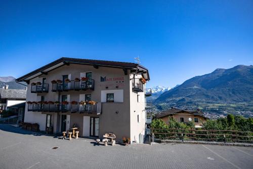 Charvensod Hôtel | Monte Emilius