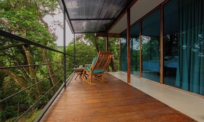 Sierra Cabine | Monte y Alma Monteverde