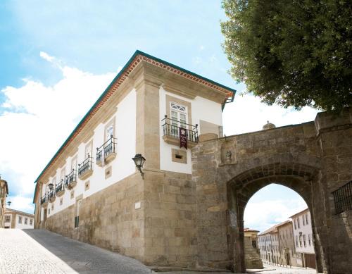 Viseu Hôtel | Montebelo Palácio dos Melos Viseu Historic Hotel