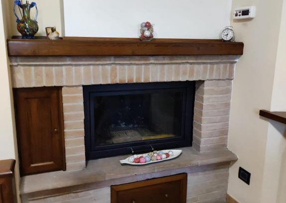 Colpetrazzo Appartement | Montemartano