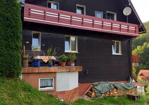 Fehrenbach Appartement | Monteurwohnung Aroba
