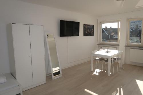 Alt-Muhlburg Appartement | Monteurwohnung L6 - Apartment 09
