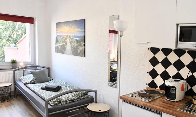 Voelklingen Appartement | Monteurzimmer, Monteurwohnung, Apartment zentral in Völklingen, WLAN, Netflix