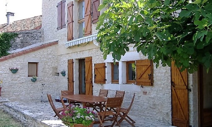 Montgesty Cottage | Montgesty, Lot. Belle et vaste maison en pierres alliant charme et confort