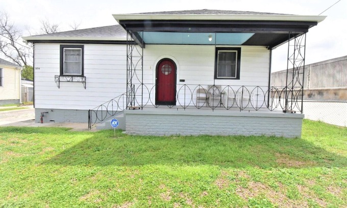 Saint Roch Maison | Month to Month Charming 2-bedroom home in the center of New Orleans