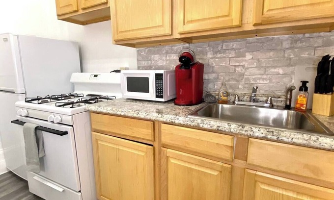 Midtown Appartement | Monthly Stays/Quiet, Professional & Fully Equipped