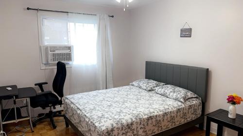 LaSalle Appartement | Montreal One-Bedroom Apartment Number2 with shared-bathroom and shared kitchen