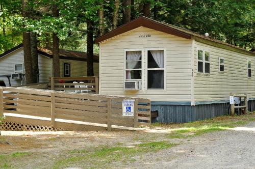 Moody Station Balnéaire | Moody Beach Camping Resort Wheelchair Accessible Cottage