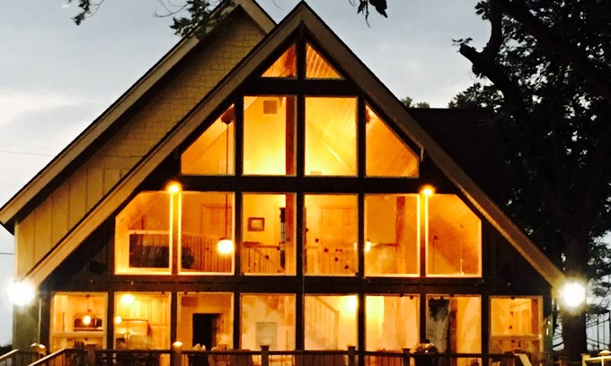 Dundee Maison | New Moon Lake Lake Lodge Lodge idéal pour une escapade en famille ou en couple!