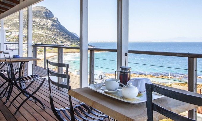 Glencairn Maison | Moonglow Guest House