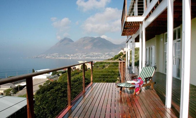 Glencairn Maison | Moonglow Guesthouse