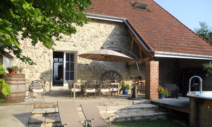 Mareuil-le-Port Hôtel | Chambre Pierre de Lune "Les Mille et une Pierres"