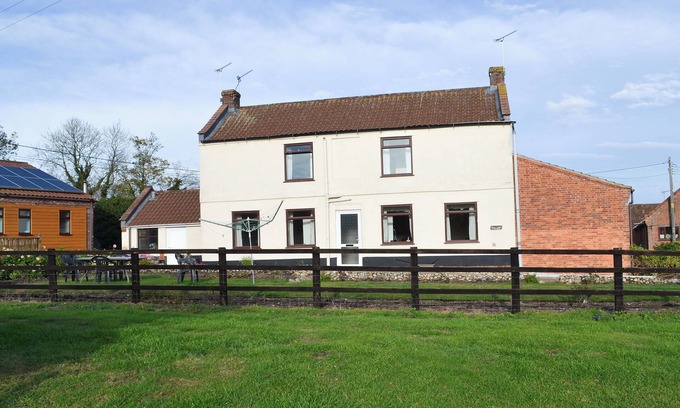 Foxley Cottage | Hébergement 3 chambres à Foxley, près de Fakenham