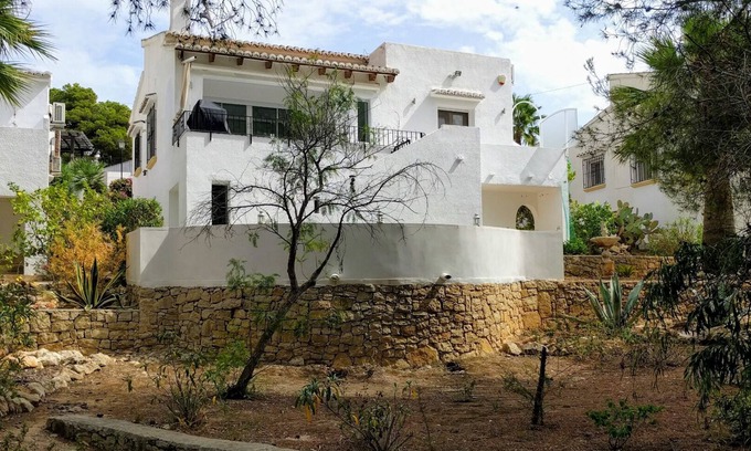 Arnella Villa | Location de villa de vacances à Moraira, El Portet avec piscine partagée, marche, plage à proximité