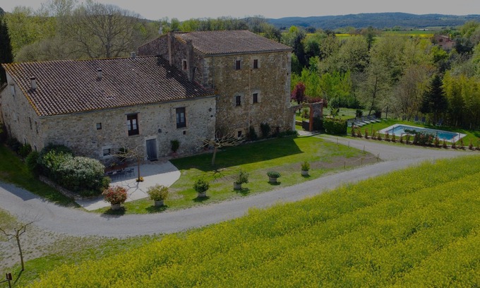 Maia de Montcal Cottage | Mas Riera SPECTACULAR MASÍA près de Besalú pour 14 personnes