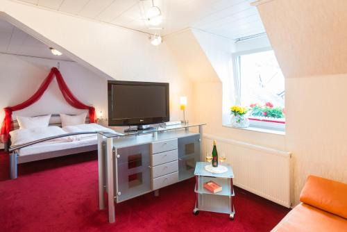Ediger Hôtel | Moselromantik-Hotel zum Löwen