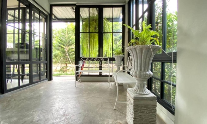 Phitsanulok Hôtel | Mosstel