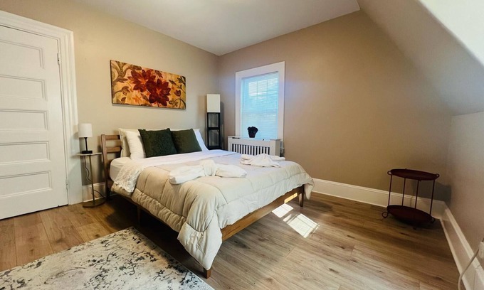 Mid-Cambridge Appartement | Most loved by repeat guests, ready for your remote & long-term stay!