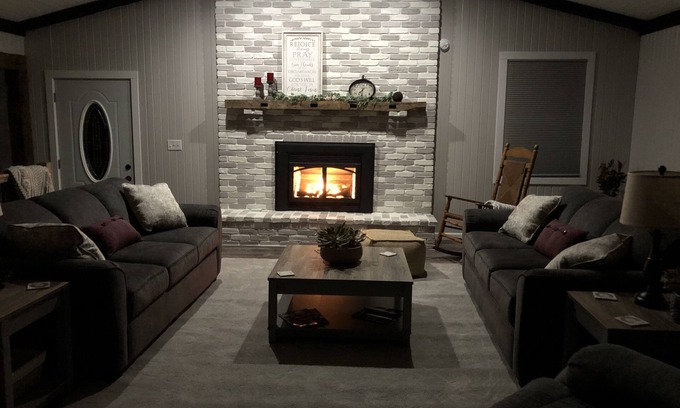 Blissfield Maison | Most Peaceful, Super Clean, Quiet, Secluded setting in Millersburg