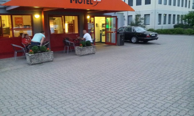Lahe Hôtel | Motel 24h Hannover
