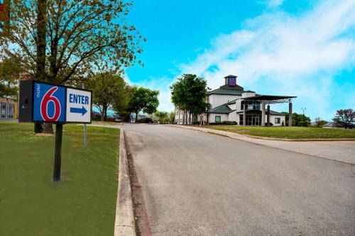 San Antonio Hôtel | Motel 6-San Antonio, TX - Sea World North