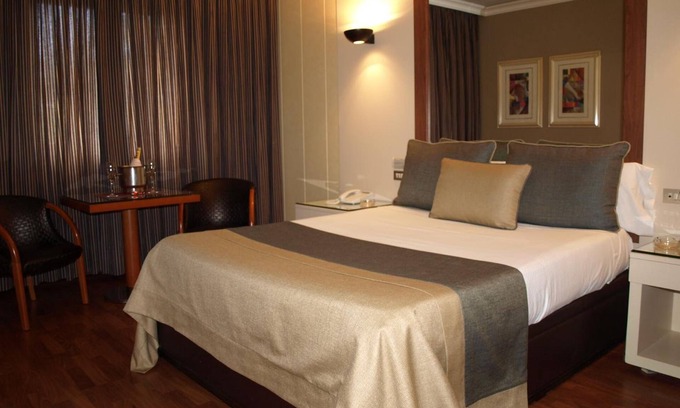 Mos Hôtel | Motel Aeropuerto