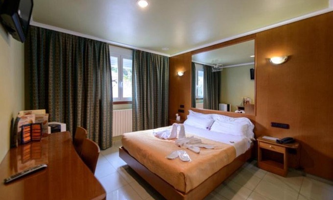 Barbadas Hôtel | Motel Cancun Barbadas-Ourense