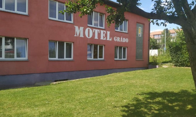 Jinonice Hôtel | Motel Grádo