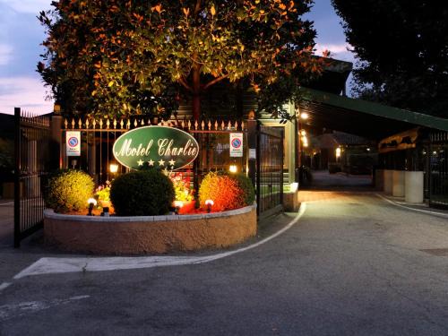 Settala Hôtel | Motel Hotel Charlie