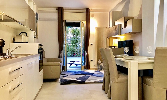 Tropea Maison | VILLA REZ DE CHAUSSÉE AVEC 200 M DE LA MER terrasse