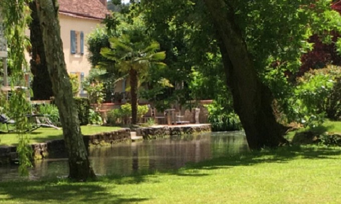 Chambon-sur-Cisse Maison | "Moulin des Charmes" dans un parc d'1ha traversé par la rivière